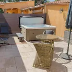 Le Clos D'amelie Apartment Peyruis